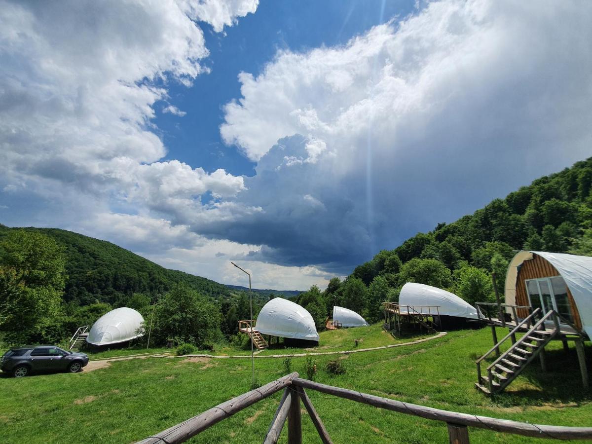 Sunrise Glamping Retreat Ξενοδοχείο Galesu Εξωτερικό φωτογραφία