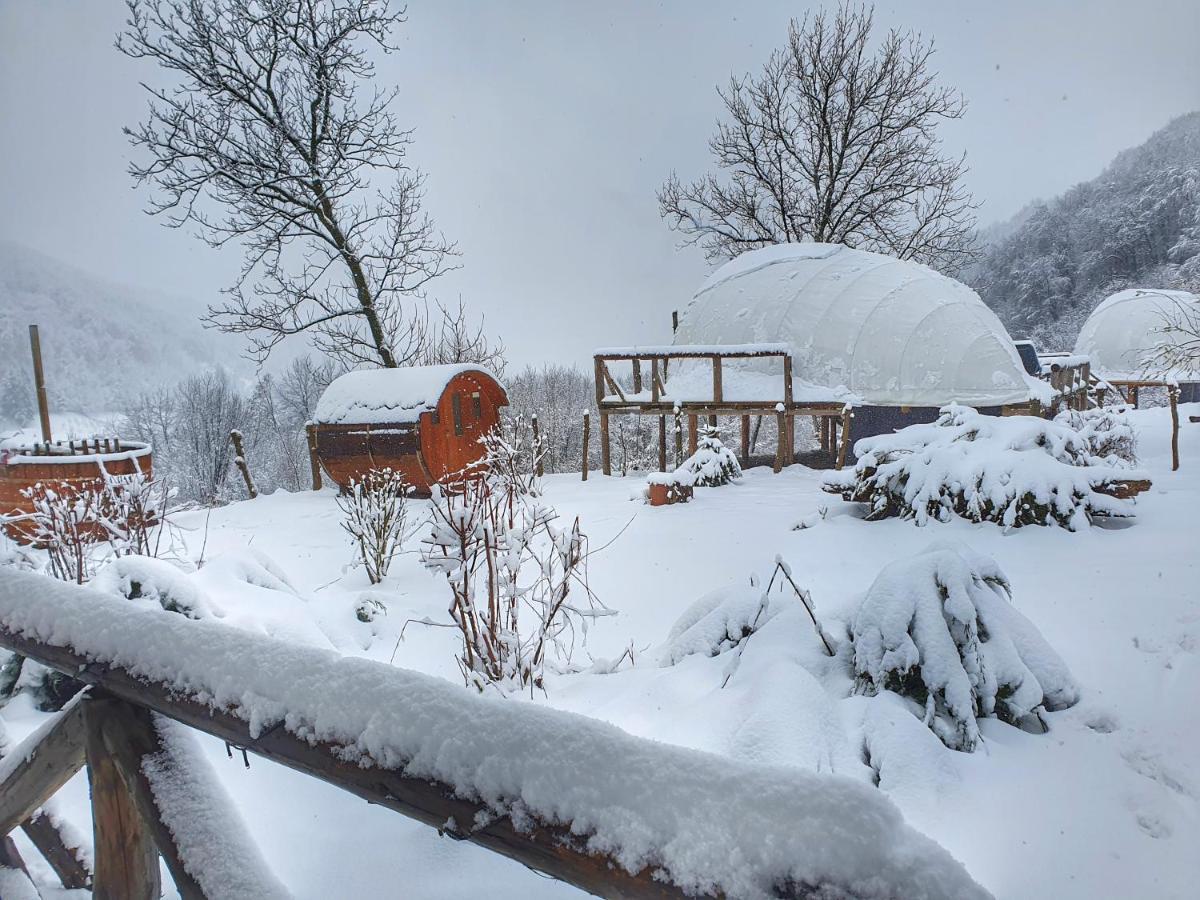Sunrise Glamping Retreat Ξενοδοχείο Galesu Εξωτερικό φωτογραφία
