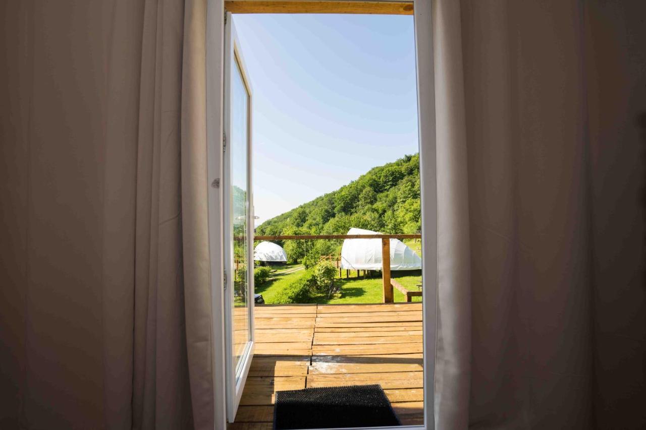 Sunrise Glamping Retreat Ξενοδοχείο Galesu Εξωτερικό φωτογραφία