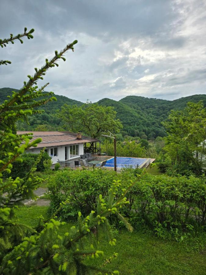 Sunrise Glamping Retreat Ξενοδοχείο Galesu Εξωτερικό φωτογραφία