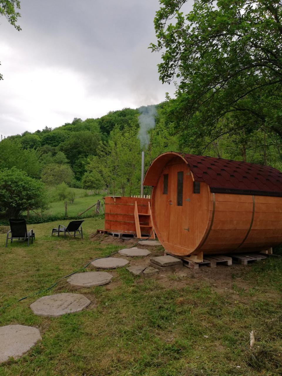 Sunrise Glamping Retreat Ξενοδοχείο Galesu Εξωτερικό φωτογραφία